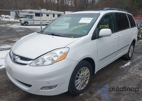 2009 Toyota Sienna Limited из США, поврежденный, VIN 5TDBK22C29S025935